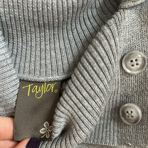 Taylor Sweater Dress - Grey - Size Large - Picture 3 of 3